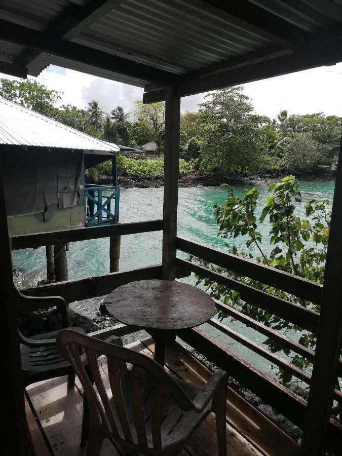 Lusia'S Lagoon Chalets Salelologa Exterior photo